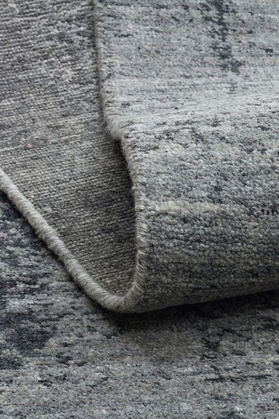 NIRVANA EXOTIC NATURAL BLACK