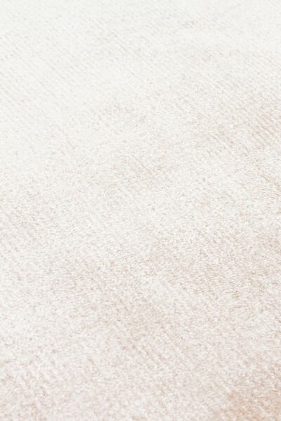 PURE BEIGE