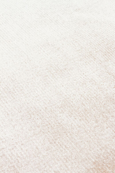 PURE BEIGE
